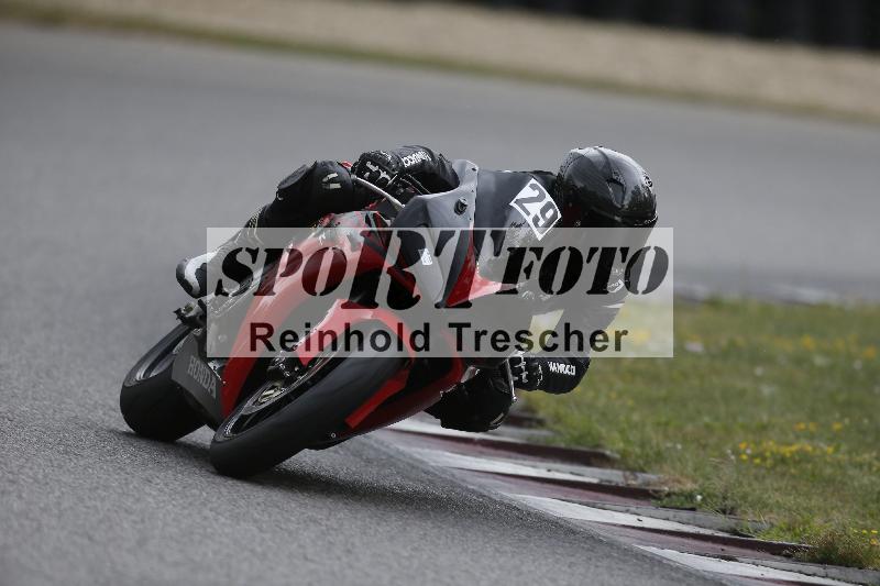 /37 09.08.2026  Pluess Motosport ADR/Einsteiger/29